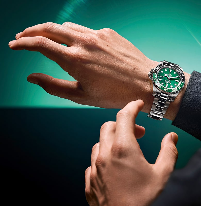 rolex-new-watches-2025-gmt-master-ii-wrist-watch_m126729vtnr-0001_2501ad_001-portrait-min.jpg