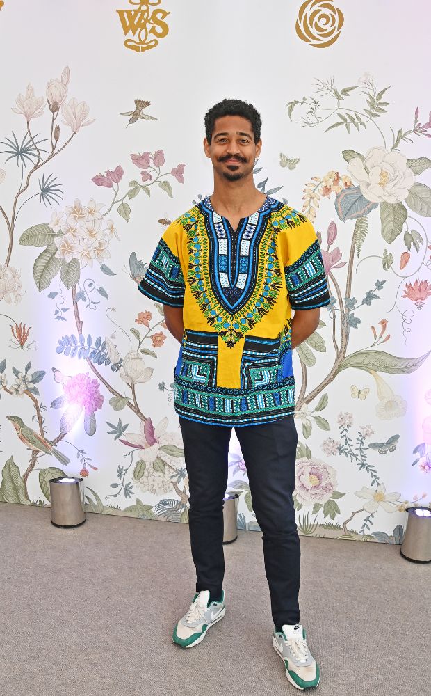 _alfred-enoch074.jpg