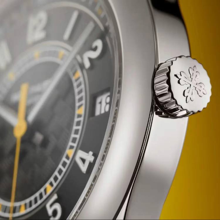 Close up of Patek Philippe Calatrava 6007G-001 Watch