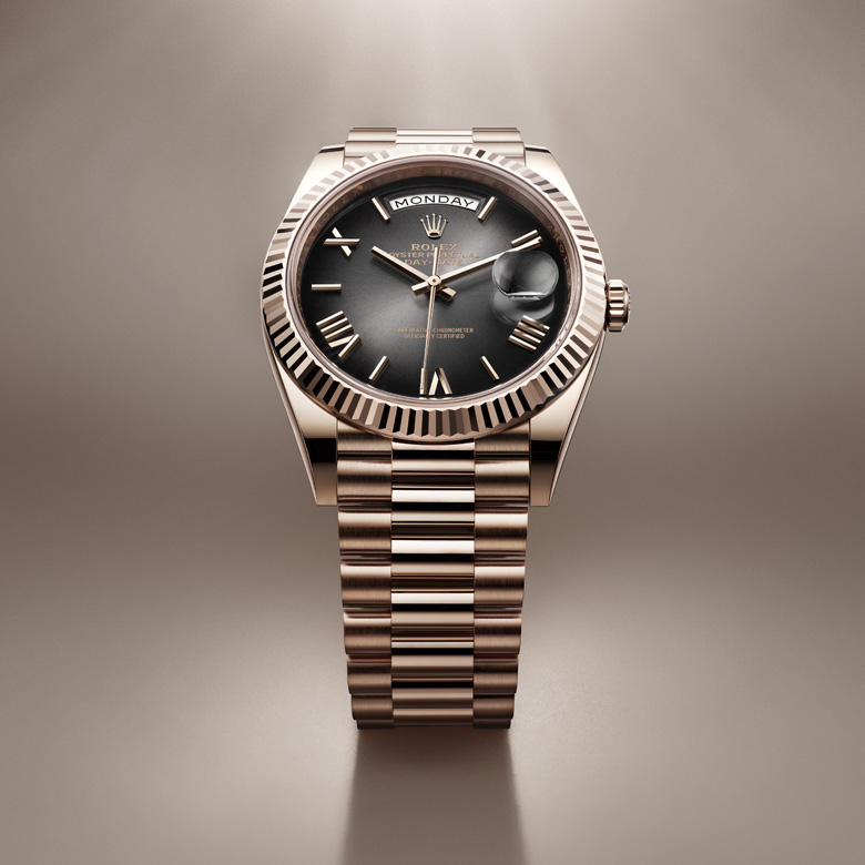 rolex-collection_banner_day-date_mobile.jpg