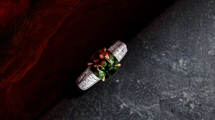 5611206  - Mob - 750 x 420-2.jpg