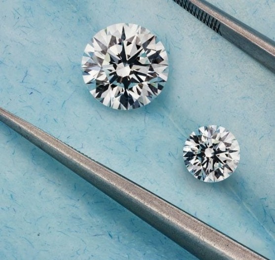 different diamond carat weights