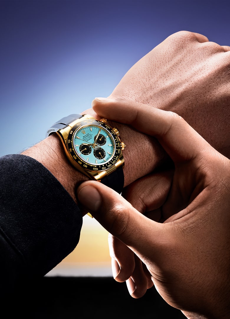 rolex-new-watches-2025-new-dials-cosmograph-daytona-wrist-watch_m126518ln-0014_2501ad_001-portrait-min.jpg