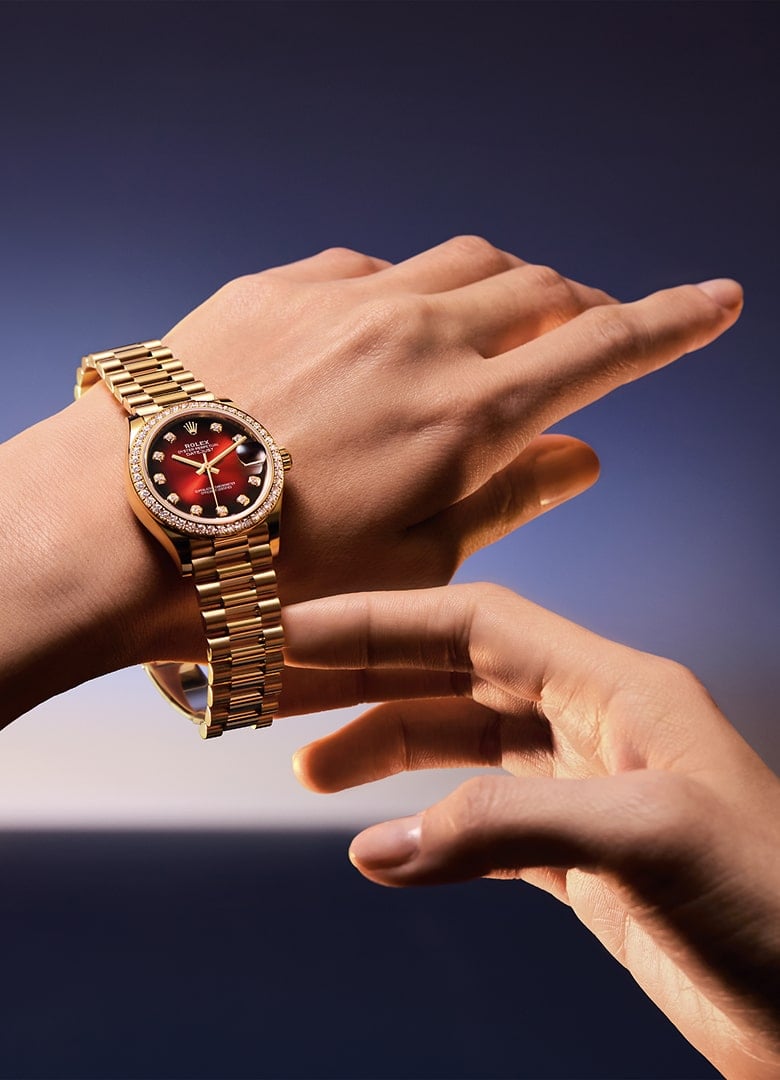 rolex-new-watches-2025-datejust-ambiance_m278288rbr-0041_2501ad_002-portrait-min.jpg