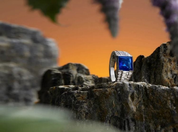 Sapphire Masterpiece Ring