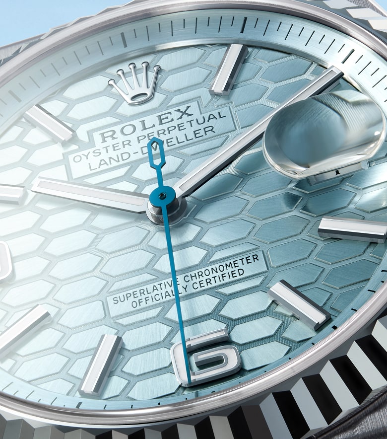 rolex-new-watches-2025-the-land-dweller-dial-with-honeycomb-motif_m127336-0001_2501fj_004-portrait-min.jpg