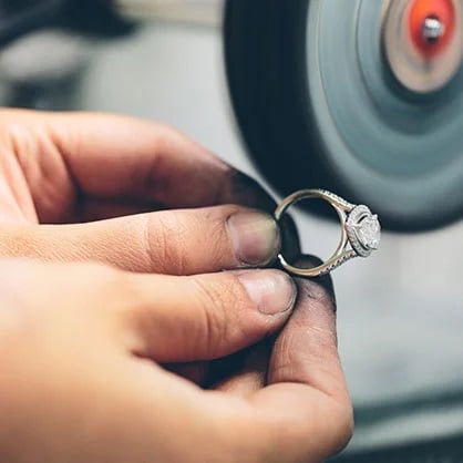 _jewellery-polishing-and-cleaning.jpg
