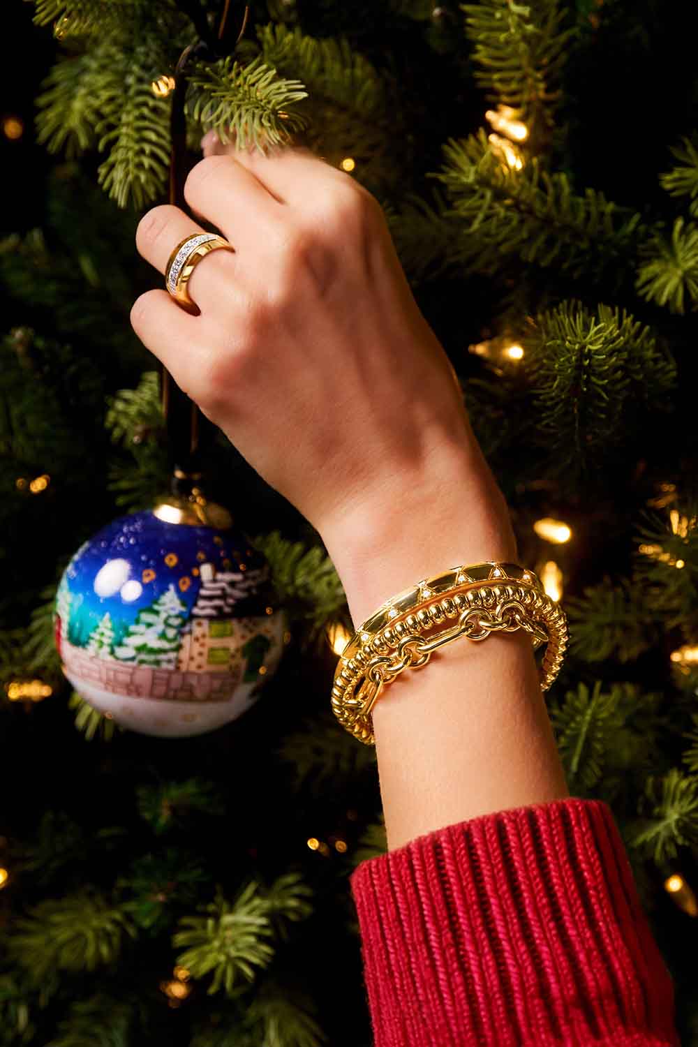 FESTIVE Bracelet.jpg