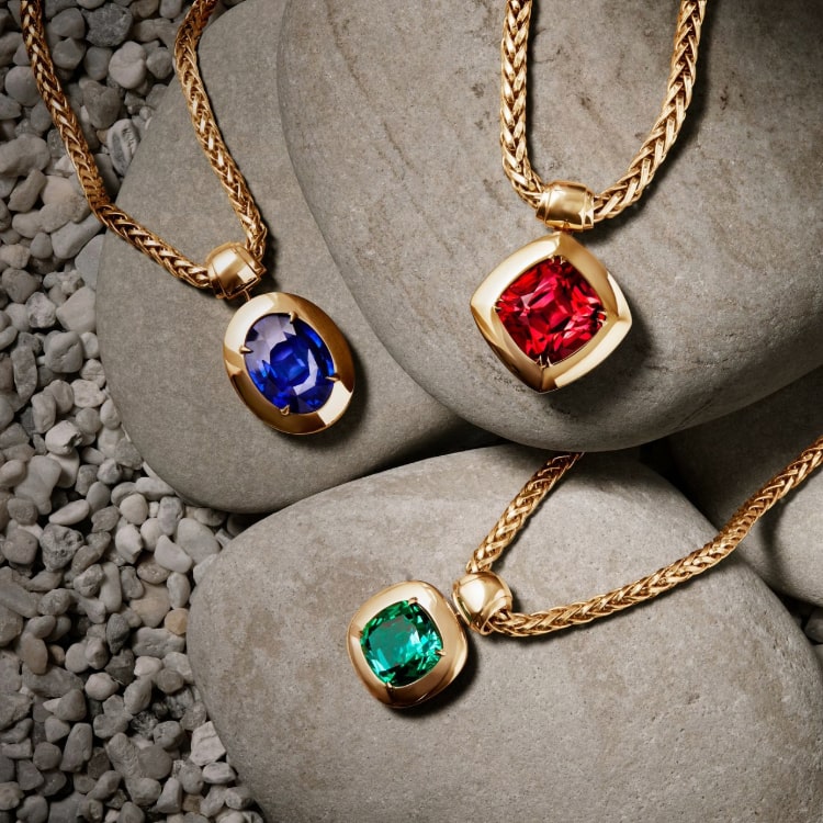 768149-04-masterpiece-necklaces-r5-extended-web-optimised-2560px-jpg 1-min.jpg