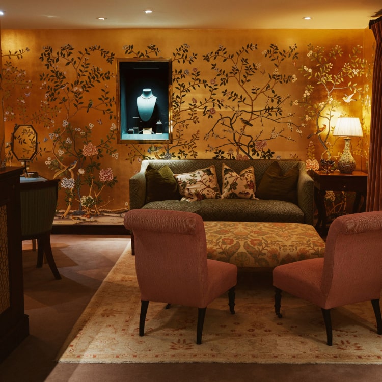 Further development of the Stratford-upon-Avon showroom