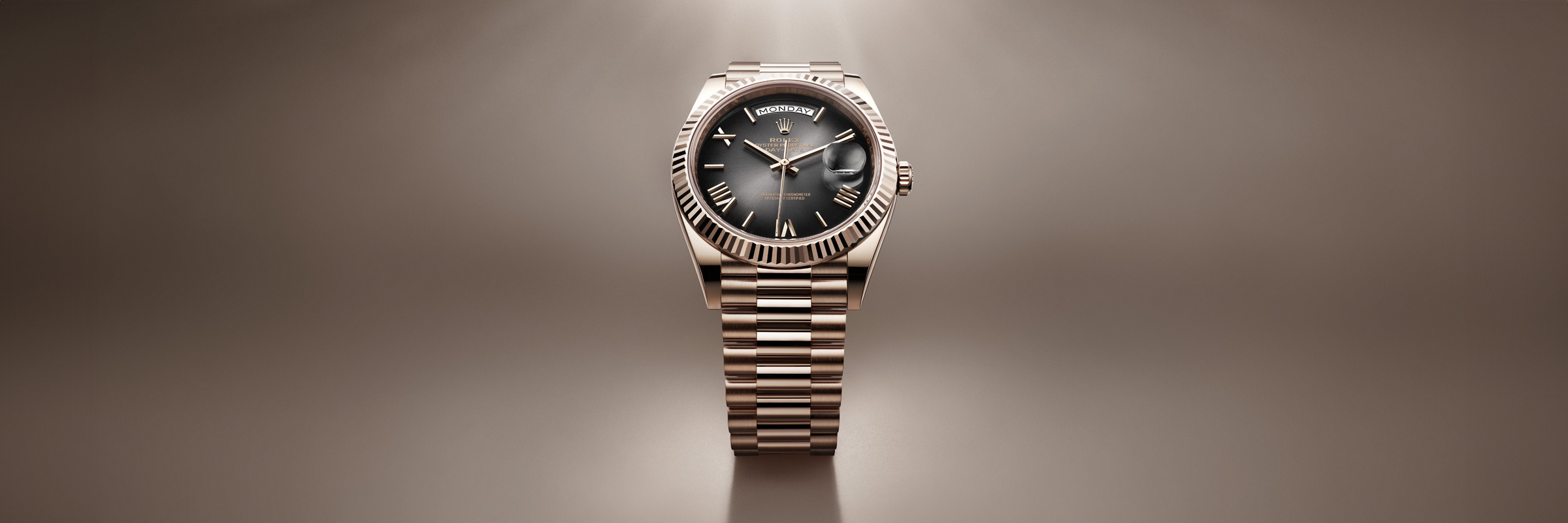rolex-collection_banner_day-date_mobile.jpg