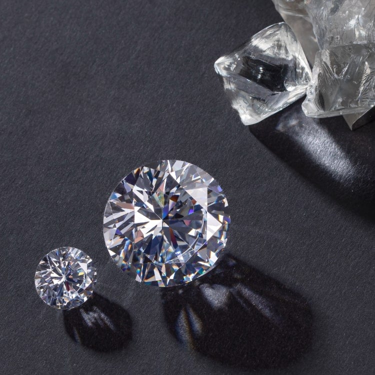 Natural vs Lab-Grown Diamonds
