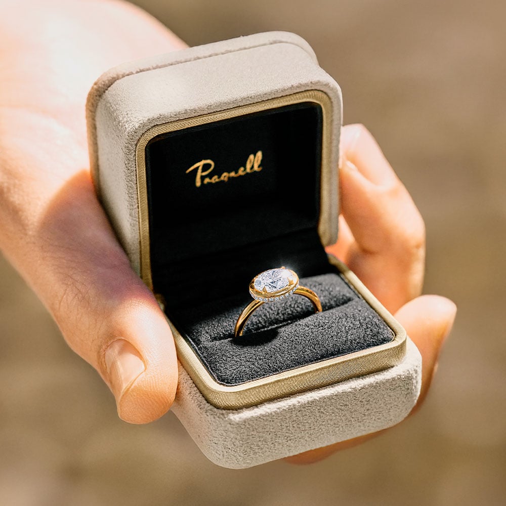 Engagement Rings_1080x1080.jpg