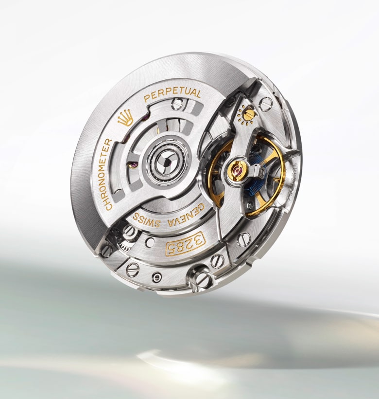 rolex-new-watches-2025-gmt-master-ii-3285-movement_movt3285_2411uf_002-portrait-min.jpg