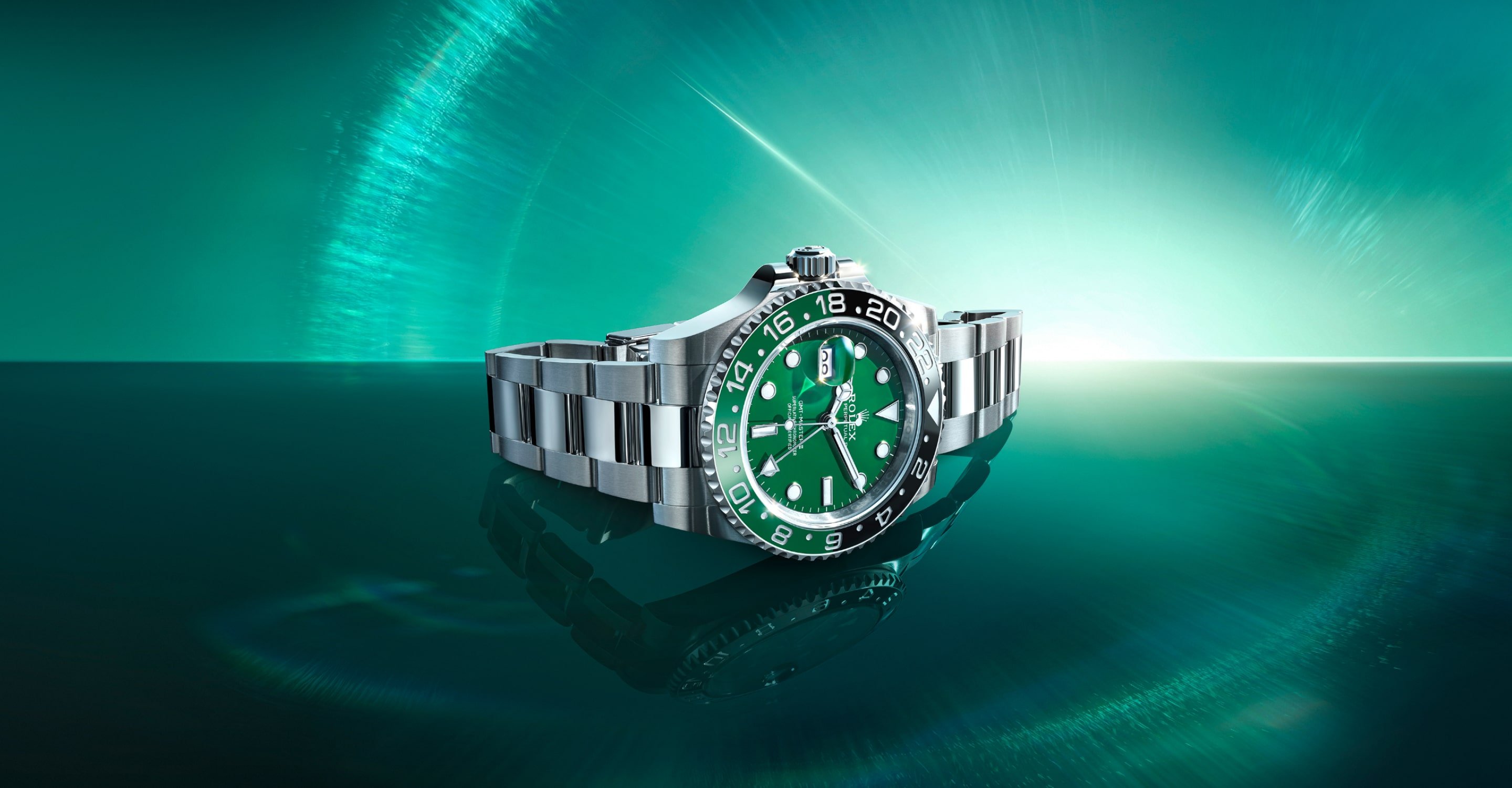 rolex-new-watches-2025-gmt-master-ii-ambiance_m126729vtnr-0001_2501stojan_002-portrait-min.jpg