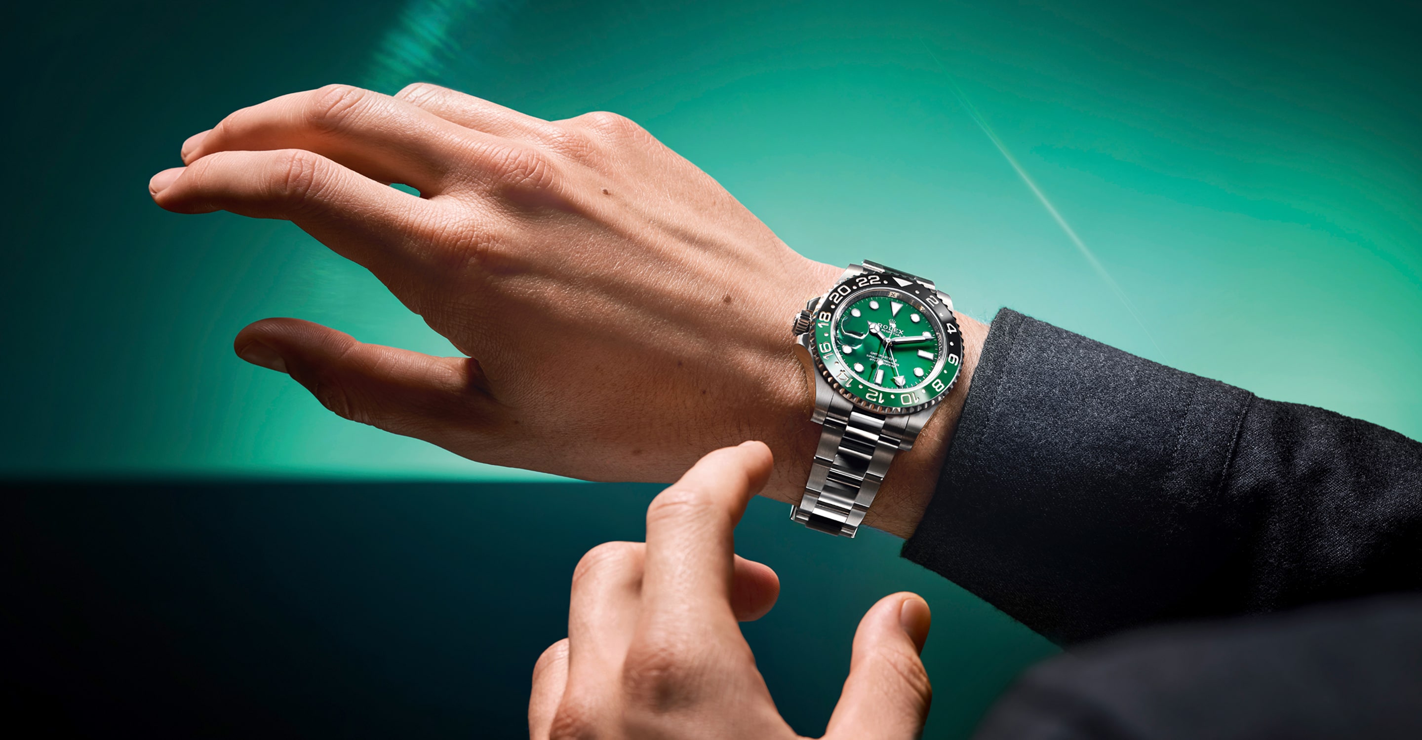 rolex-new-watches-2025-gmt-master-ii-wrist-watch_m126729vtnr-0001_2501ad_001-portrait-min.jpg