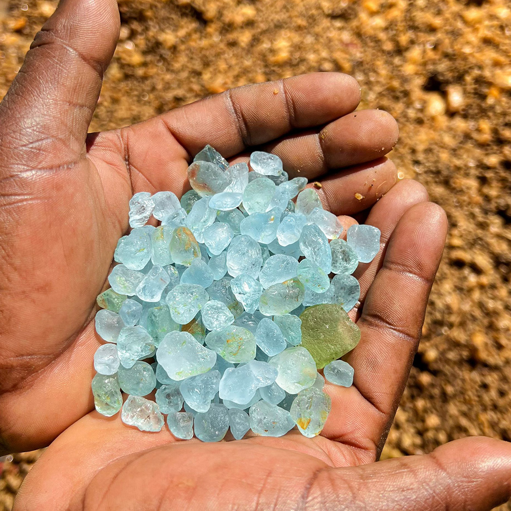 Lukusuzi Aquamarine Necklace Rare Gemstones Pragnell