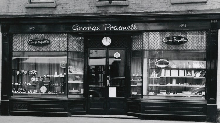 Pragnell showroom Stratford-upon-Avon in 1954 
