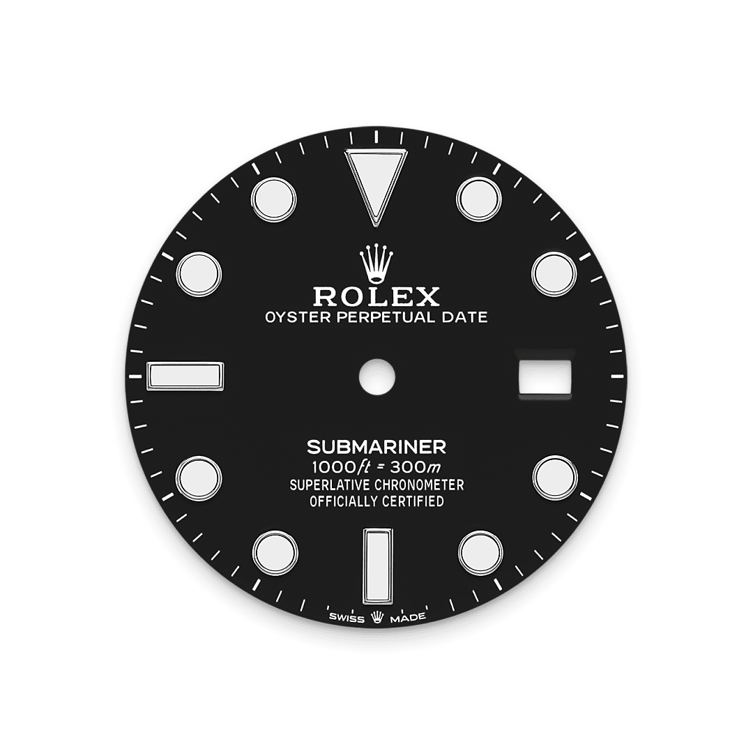 The dial’s luminescent Chromalight display is an innovation that improved visibility in dark environments, an essential feature for divers. Hour markers in simple shapes – triangles, circles, rectangles – and broad hour and minute hands enable instant and reliable reading to prevent any risk of confusion underwater.