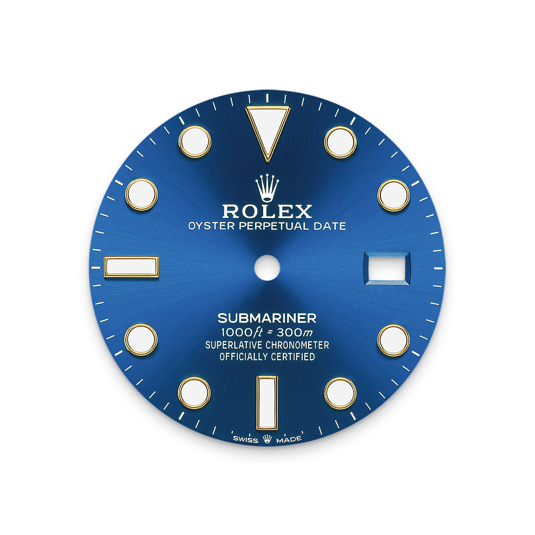 The dial’s luminescent Chromalight display is an innovation that improved visibility in dark environments, an essential feature for divers. Hour markers in simple shapes – triangles, circles, rectangles – and broad hour and minute hands enable instant and reliable reading to prevent any risk of confusion underwater.