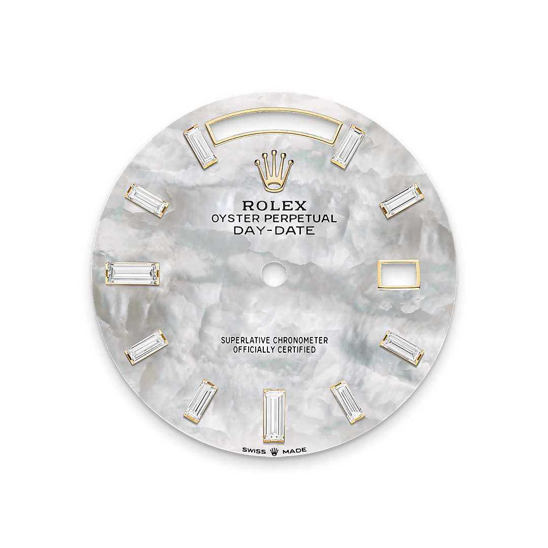 This dial features 10 baguette-cut diamonds. Mother-of-pearl is by its nature full of mystery and surprises. Depending on its origin, it can be pink, white, black or yellow. It differs in colour, intensity and structure according to the part of the shell from which it is extracted. At Rolex, mother-of-pearl is never artificially coloured. Instead, particular know-how and skill are devoted to simply highlighting its natural beauty and preserving the original hues. As all mother-of-pearl dials are unique pieces, an identical dial will never be found on another wrist.