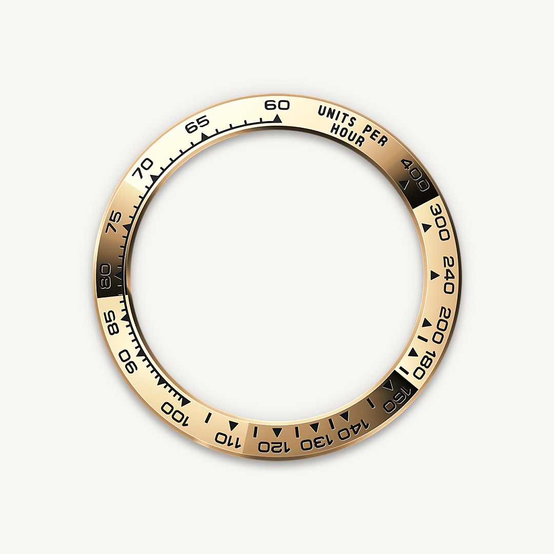 With its tachymetric scale, its three counters and its pushers, the Cosmograph Daytona was designed to be the ultimate timing tool for endurance racing drivers. The bezel features a tachymetric scale to read average speed over a given distance based on elapsed time. This scale offers optimal legibility, making the Cosmograph Daytona the ideal instrument for measuring speeds up to 400 units per hour, expressed in kilometres or miles.