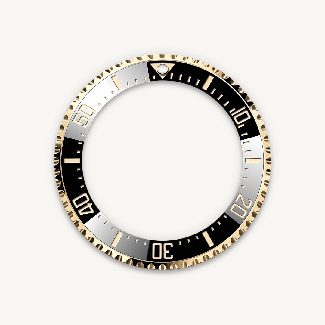 The 60-minute graduated, unidirectional rotatable bezel of the Sea-Dweller enables divers to precisely and safely monitor their dive and decompression times. It is equipped with a patented black Cerachrom bezel insert manufactured by Rolex in a virtually scratchproof ceramic whose colour is unaffected by ultraviolet rays. The graduation is coated via PVD (Physical Vapour Deposition) with a thin layer of gold. The sleek black dial features large Chromalight hour markers and hands, filled with luminescent material that emits a long-lasting blue glow for excellent legibility in dark conditions.