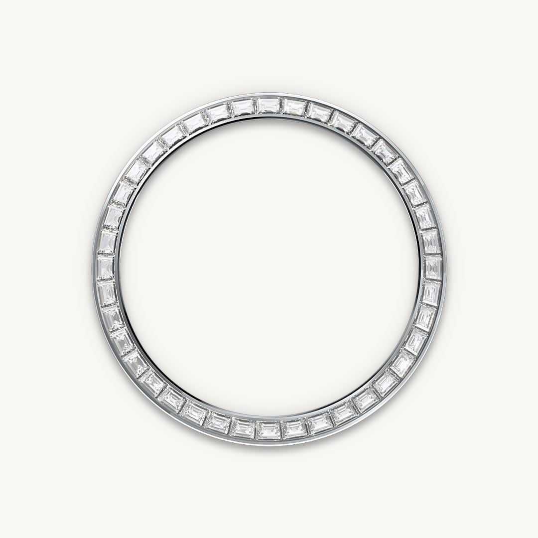 Gem-setters, like sculptors, finely carve the precious metal to hand-shape the seat in which each gemstone will be perfectly lodged. With the art and craft of a jeweller, the stone is placed and meticulously aligned with the others, then firmly secured in its gold or platinum setting. Besides the intrinsic quality of the stones, several other criteria contribute to the beauty of Rolex gem-setting: the precise alignment of the height of the gems, their orientation and position, the regularity, strength and proportions of the setting as well as the intricate finishing of the metalwork. A sparkling symphony to enhance the watch and enchant the wearer.