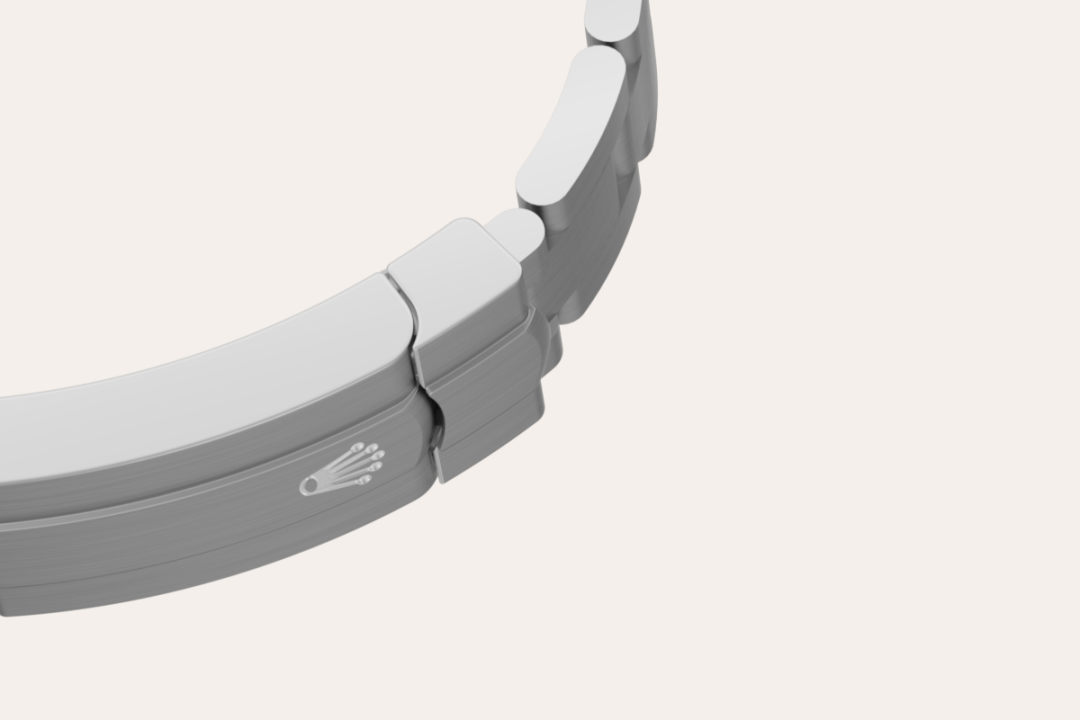 The Oyster bracelet is a perfect alchemy of form and function, aesthetics and technology. First introduced in the late 1930s, this particularly robust and comfortable metal bracelet with its broad, flat three-piece links remains the most universal bracelet in the Oyster collection. For the Oyster Perpetual models the Oyster bracelet is fitted with an Oysterclasp.