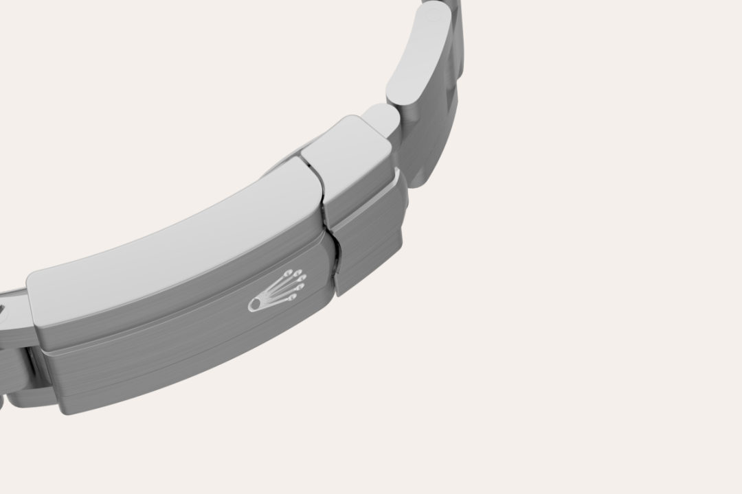 The Oyster bracelet is a perfect alchemy of form and function, aesthetics and technology. First introduced in the late 1930s, this particularly robust and comfortable metal bracelet with its broad, flat three-piece links remains the most universal bracelet in the Oyster collection. For the Oyster Perpetual models the Oyster bracelet is fitted with an Oysterclasp.