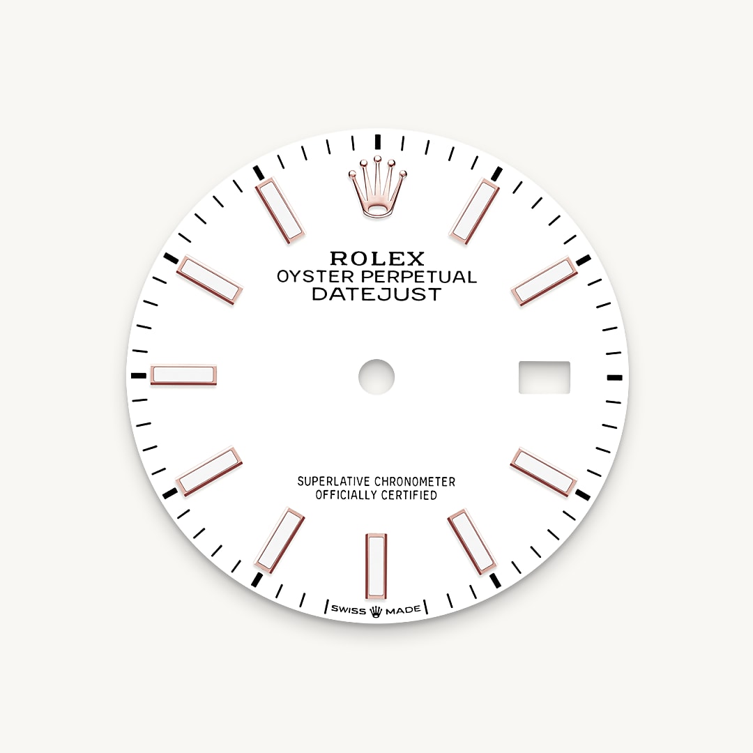 Lacquer combines almost limitless freedom of colour with intensity and a smooth finish. The lacquering technique consists of successively depositing six thin layers of lacquer on a brass base plate. A colourless varnish is then applied to give the colour or shade all of its depth and shine. Once the varnish is dry, the surface of the dial is polished to magnify the colour; the dial is then ready to be pad printed and receive its appliques.