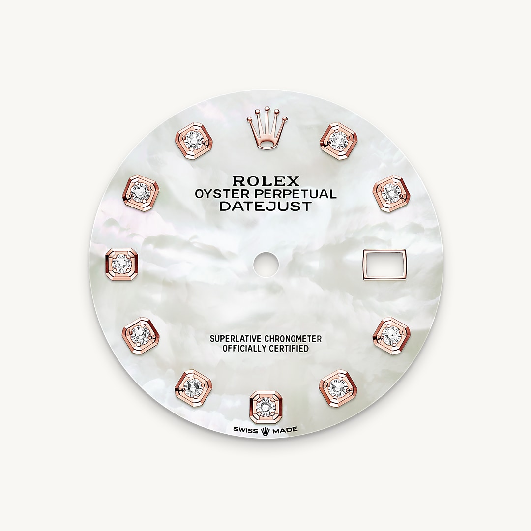 This dial features diamonds in 18 ct gold settings. Mother-of-pearl is by its nature full of mystery and surprises. Depending on its origin, it can be pink, white, black or yellow. It differs in colour, intensity and structure according to the part of the shell from which it is extracted. At Rolex, mother-of-pearl is never artificially coloured. Instead, particular know-how and skill are devoted to simply highlighting its natural beauty and preserving the original hues. As all mother-of-pearl dials are unique pieces, an identical dial will never be found on another wrist.