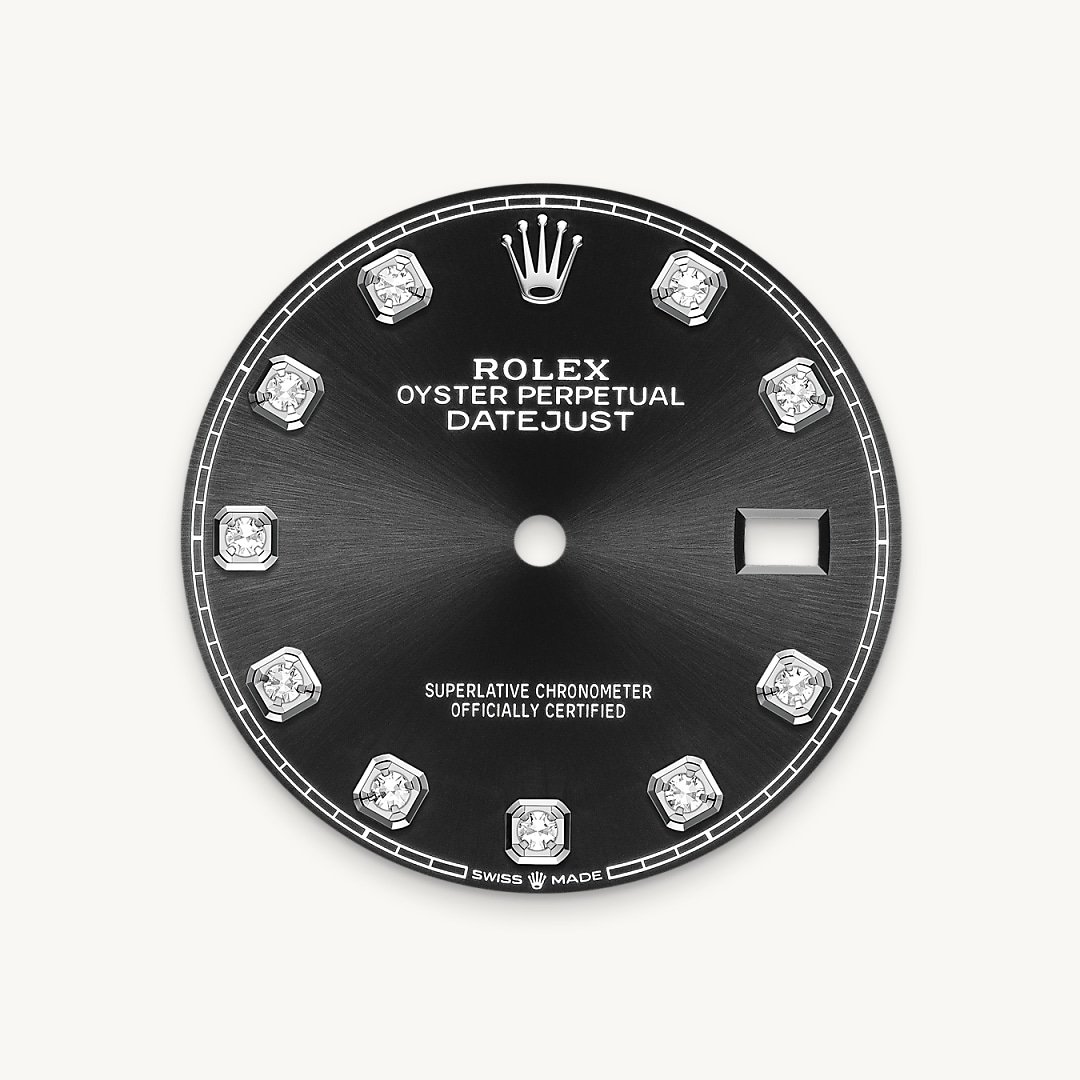The sunray finish creates delicate light reflections on many dials in the Oyster Perpetual collection. It is obtained using masterful brushing techniques that create grooves running outwards from the centre of the dial. Light is diffused consistently along each engraving, creating a characteristic subtle glow that moves depending on the position of the wrist. Once the sunray finish has been completed, the dial colour is applied using Physical Vapour Deposition or electroplating. A light coat of varnish gives the dial its final look.