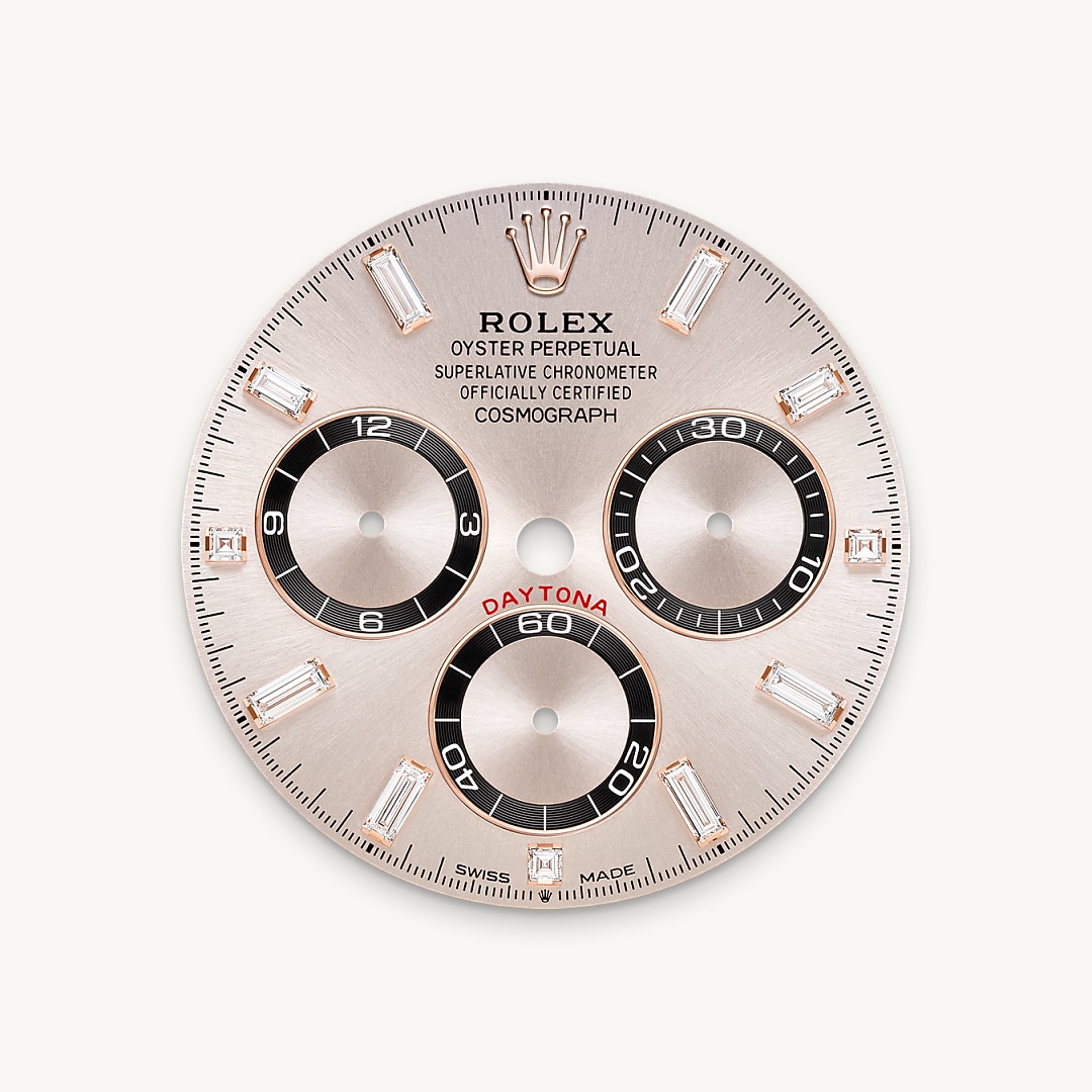 This model features a Sundust, diamond-set dial with snailed counters, 18 ct gold applique hour markers and hands with a Chromalight display, a highly-legible luminescent material. The dial allows drivers to accurately map out their track times and tactics without fail.