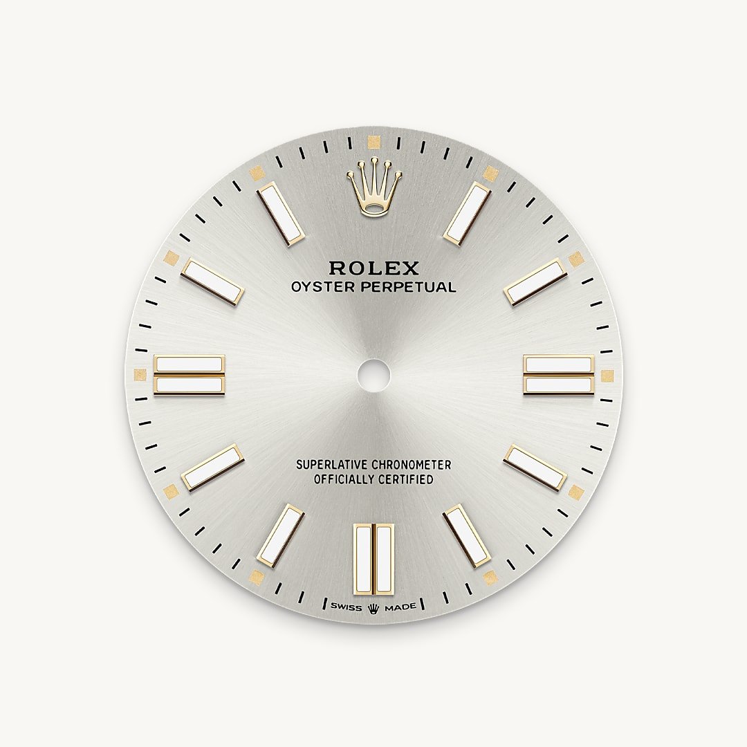 The sunray finish creates delicate light reflections on many dials in the Oyster Perpetual collection. It is obtained using masterful brushing techniques that create grooves running outwards from the centre of the dial. Light is diffused consistently along each engraving, creating a characteristic subtle glow that moves depending on the position of the wrist. Once the sunray finish has been completed, the dial colour is applied using Physical Vapour Deposition or electroplating. A light coat of varnish gives the dial its final look.