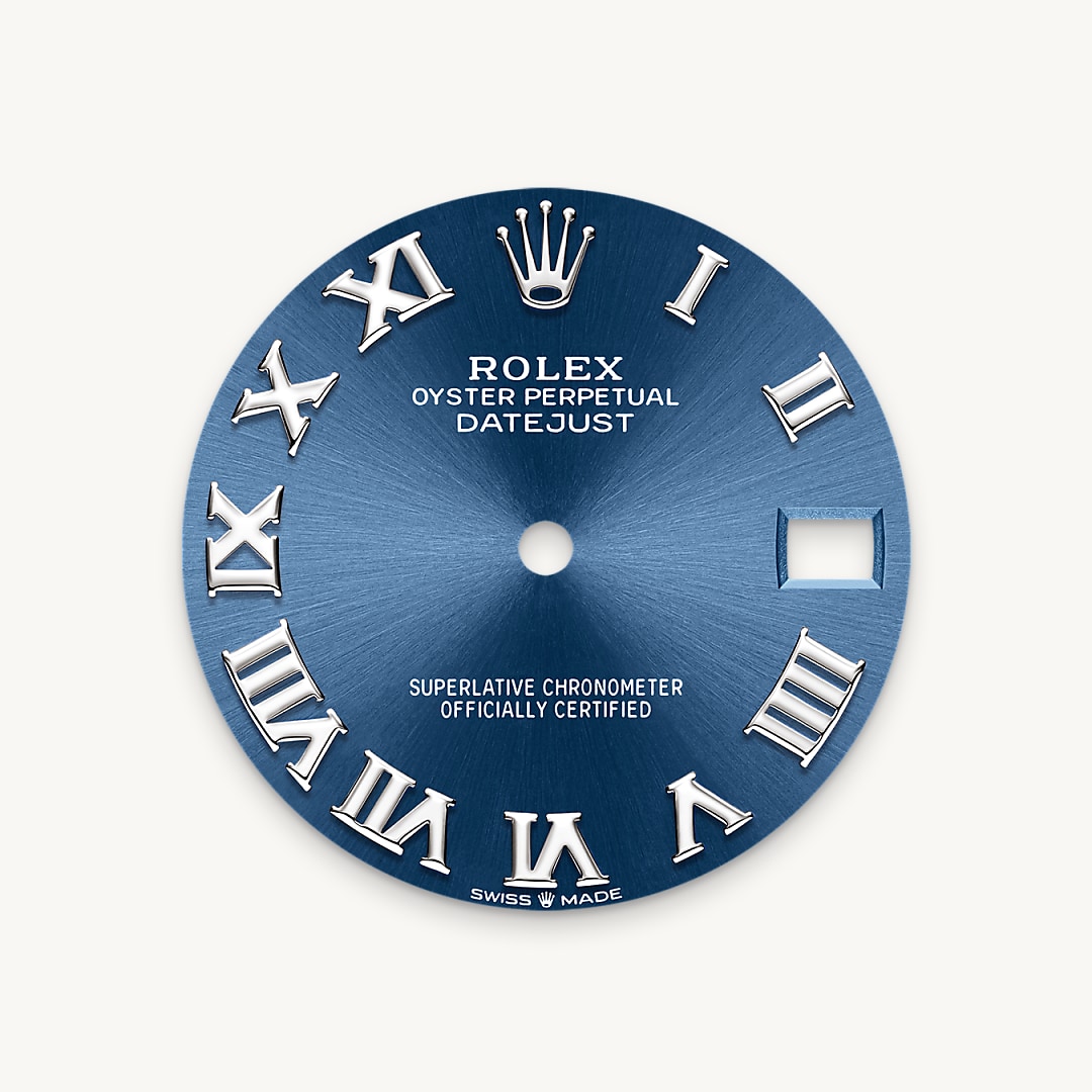 The sunray finish creates delicate light reflections on many dials in the Oyster Perpetual collection. It is obtained using masterful brushing techniques that create grooves running outwards from the centre of the dial. Light is diffused consistently along each engraving, creating a characteristic subtle glow that moves depending on the position of the wrist. Once the sunray finish has been completed, the dial colour is applied using Physical Vapour Deposition or electroplating. A light coat of varnish gives the dial its final look.