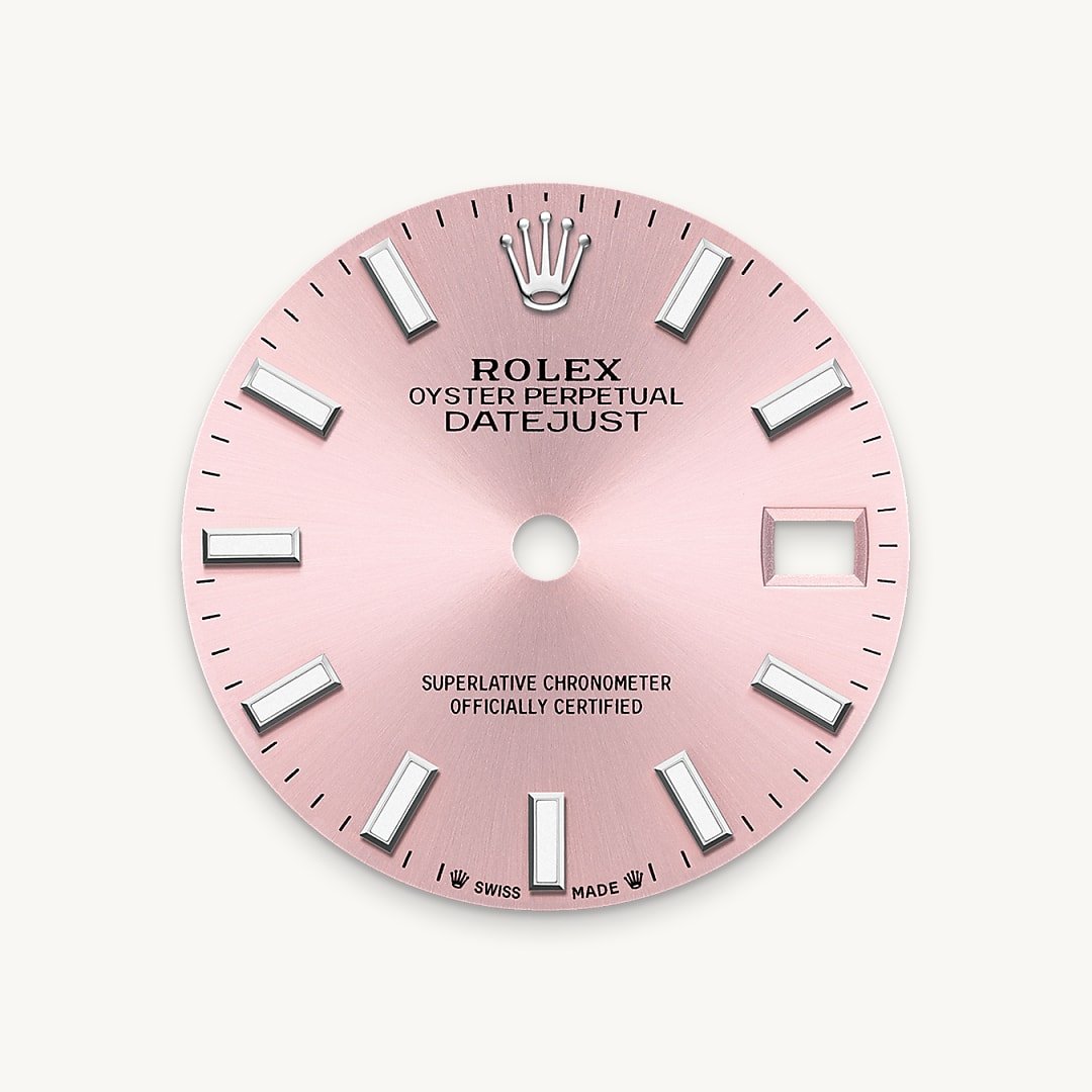 The sunray finish creates delicate light reflections on many dials in the Oyster Perpetual collection. It is obtained using masterful brushing techniques that create grooves running outwards from the centre of the dial. Light is diffused consistently along each engraving, creating a characteristic subtle glow that moves depending on the position of the wrist. Once the sunray finish has been completed, the dial colour is applied using Physical Vapour Deposition or electroplating. A light coat of varnish gives the dial its final look.