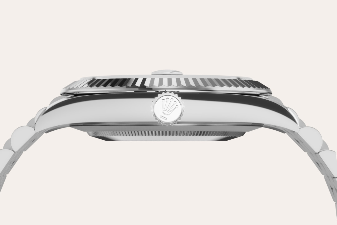 Gold is coveted for its lustre and nobility. Steel reinforces strength and reliability. Together, they harmoniously combine the best of their properties. A true Rolex signature, Rolesor has featured on Rolex models since the early 1930s, and was trademarked as a name in 1933. It is one of the prominent pillars of the Oyster Perpetual collection.