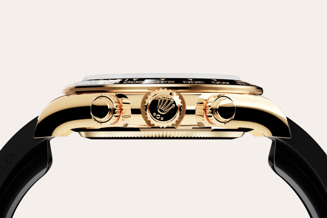 By operating its own exclusive foundry, Rolex has the unrivalled ability to cast the highest quality 18 ct gold alloys. According to the proportion of silver, copper, platinum or palladium added, different types of 18 ct gold are obtained: yellow, pink or white. They are made with only the purest metals and meticulously inspected in an in-house laboratory with state-of-the-art equipment, before the gold is formed and shaped with the same painstaking attention to quality. Rolex's commitment to excellence begins at the source.