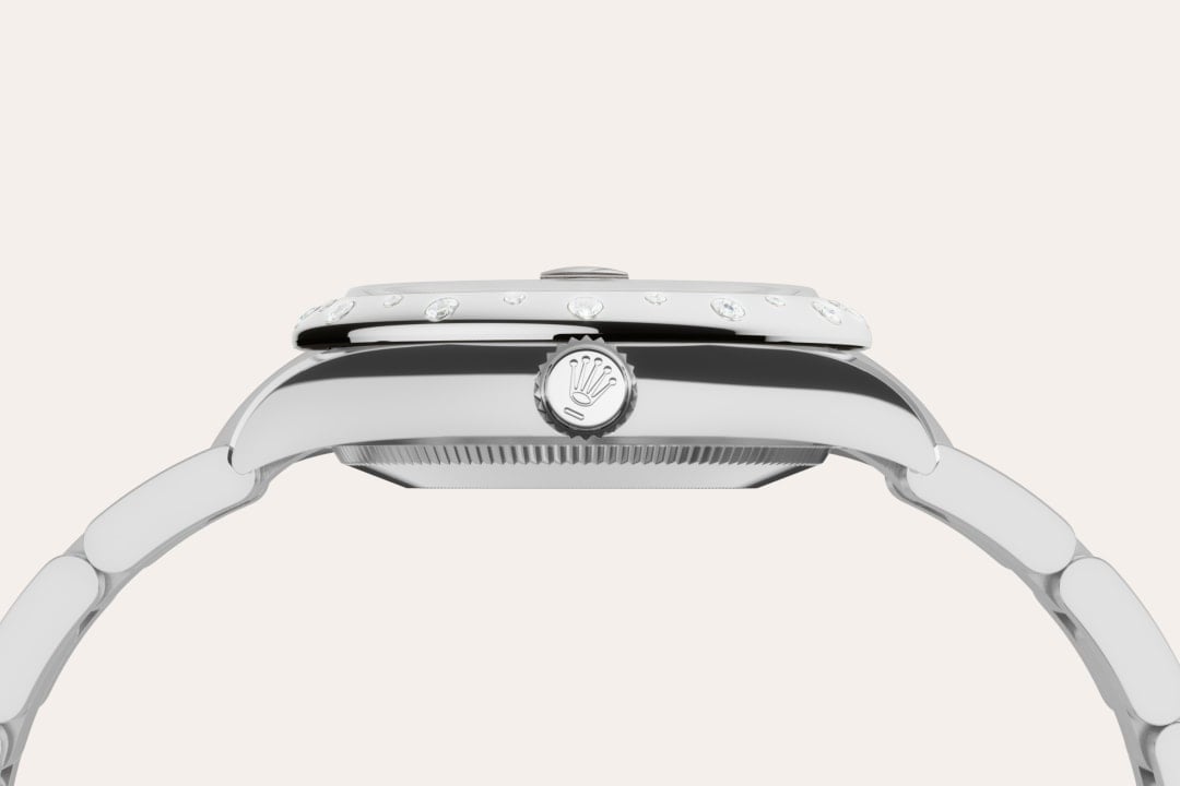 Gold is coveted for its lustre and nobility. Steel reinforces strength and reliability. Together, they harmoniously combine the best of their properties. A true Rolex signature, Rolesor has featured on Rolex models since the early 1930s, and was trademarked as a name in 1933. It is one of the prominent pillars of the Oyster collection.